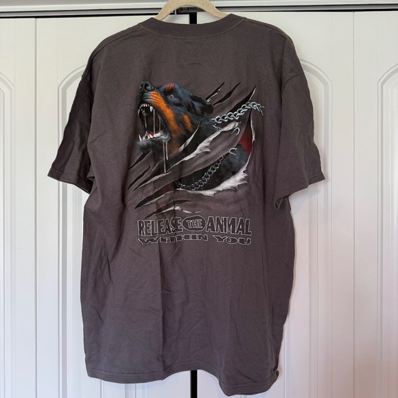 Vintage Release the Animal In You Fierce Rottweiler Dog Graphic T-Shirt Y2K 2000 - Picture 2 of 5
